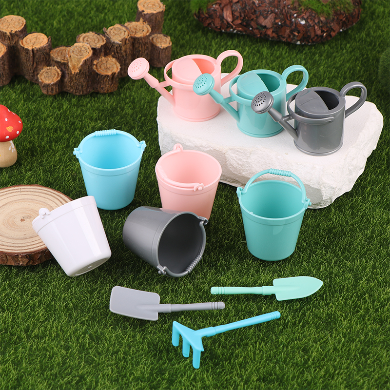Gardening Tools Shovel - 1:12 Dollhouse Miniature Watering Can Bucket