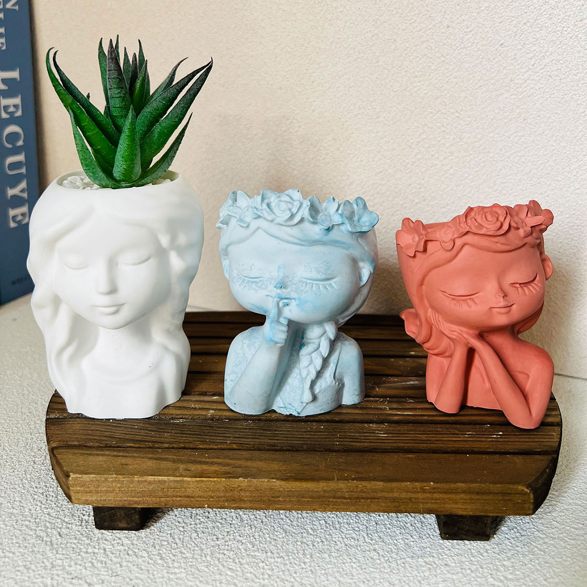 Cute Girl Plant Pot Silicone M - Gardening Tools Cute recension och pris