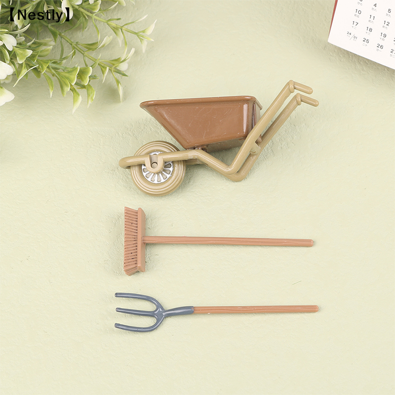 1:12 Brick Field Garden Farm S - Gardening Tools Toys recension och pris
